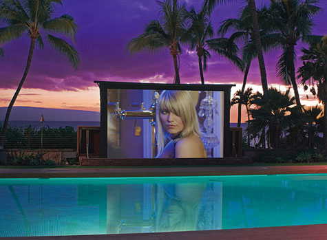 Outdoor-Home-Theater